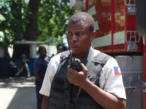 Militarized police coordinate attack on protesters